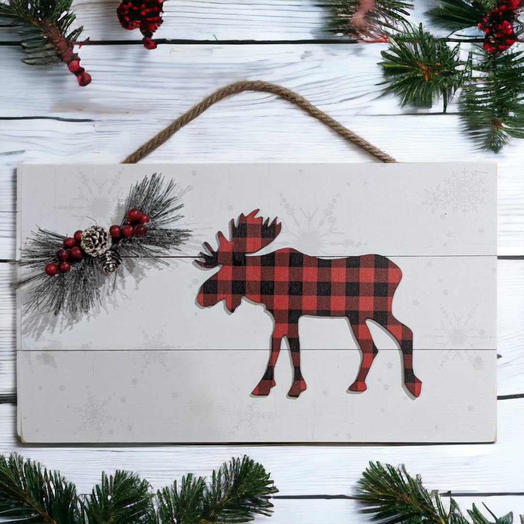 3d White Background Pallet Wood Wall Decor with a Moose, Deer or Tree. Made in Canada!