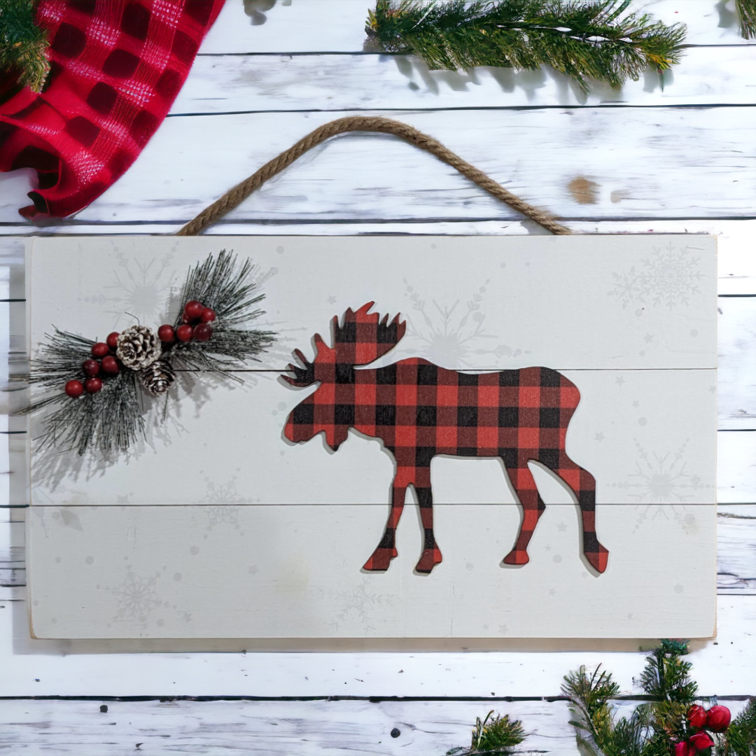 3d White Background Pallet Wood Wall Decor with a Moose, Deer or Tree. Made in Canada!