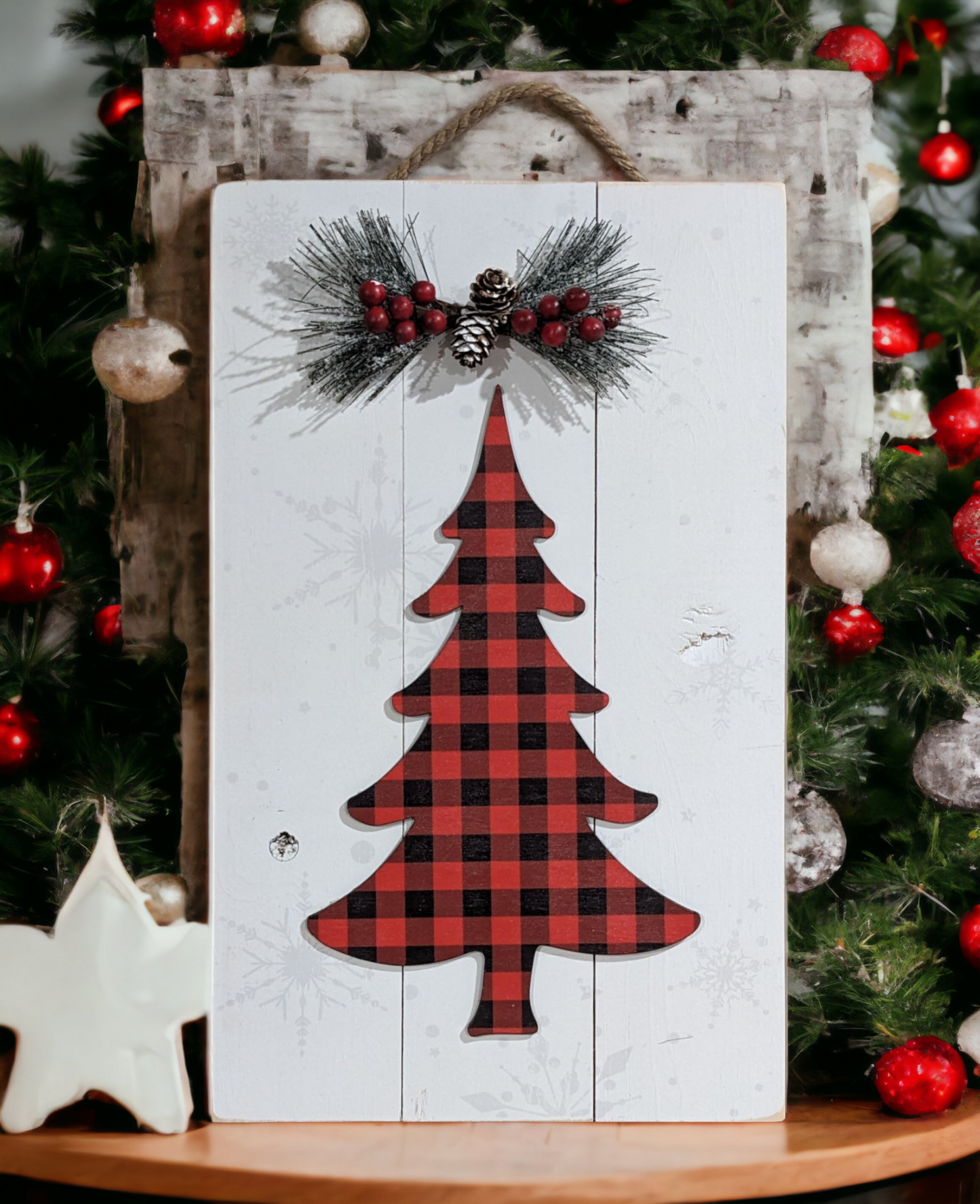 3d White Background Pallet Wood Wall Decor with a Moose, Deer or Tree. Made in Canada!