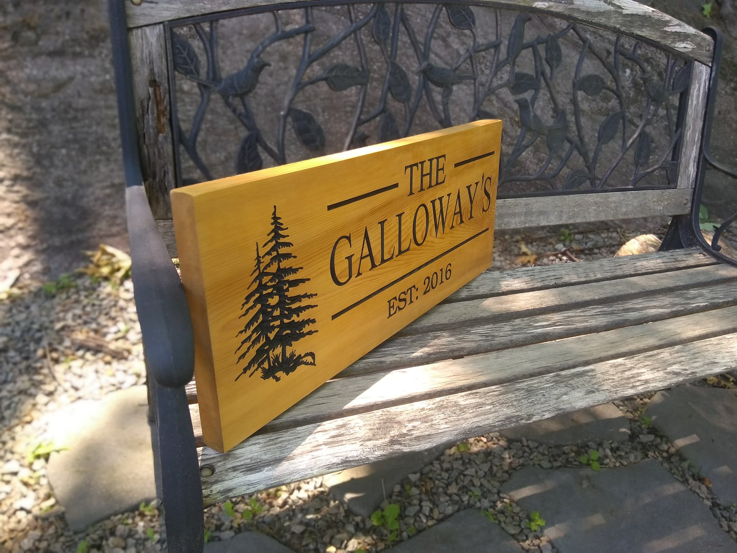 Cedar Road Sign, Rectangular With Tree and 2 Personalized lines - Maison Muskoka