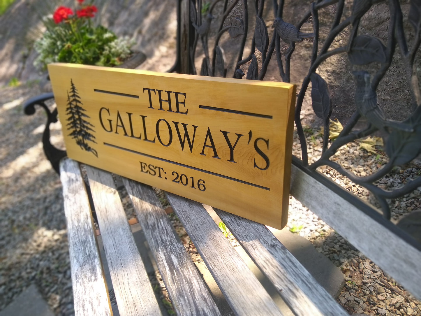 Cedar Road Sign, Rectangular With Tree and 2 Personalized lines - Maison Muskoka